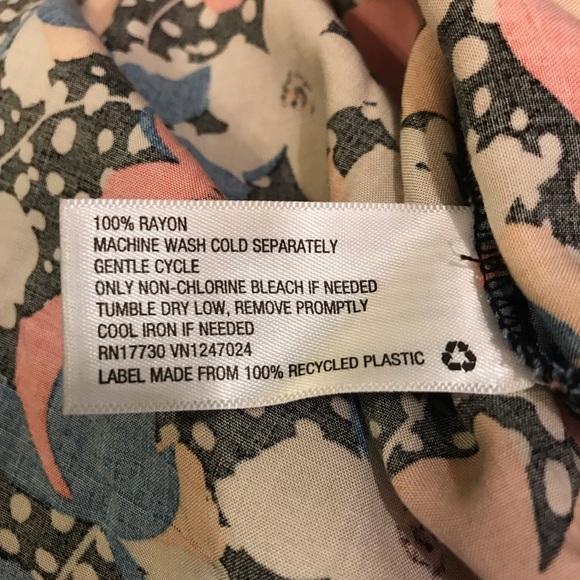 NWT XHILARATION wrap dress ruffles floral print - Picture 8 of 8